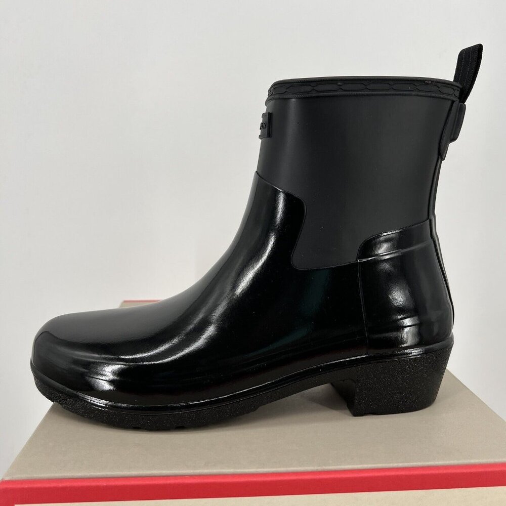 NWB HUNTER Women Refined Low Heel Biker Rubber Black Gloss Rain Boot Duo Size 10 - Picture 3 of 13